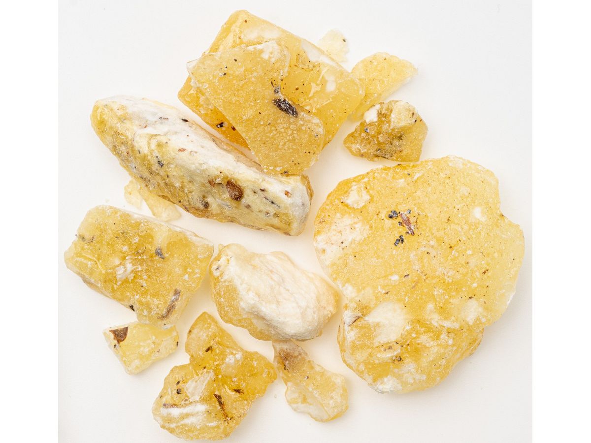 Packshot_AROMALIFE_Räucherwerk_Copal_weiss_ohne_Umverpackung_aromalife.ch
