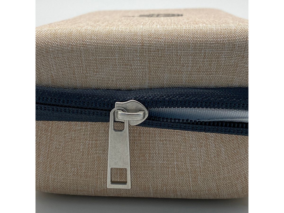 Packshot_AROMALIFE_Synelia_Tasche_beige_Nahaufnahme_aromalife.ch